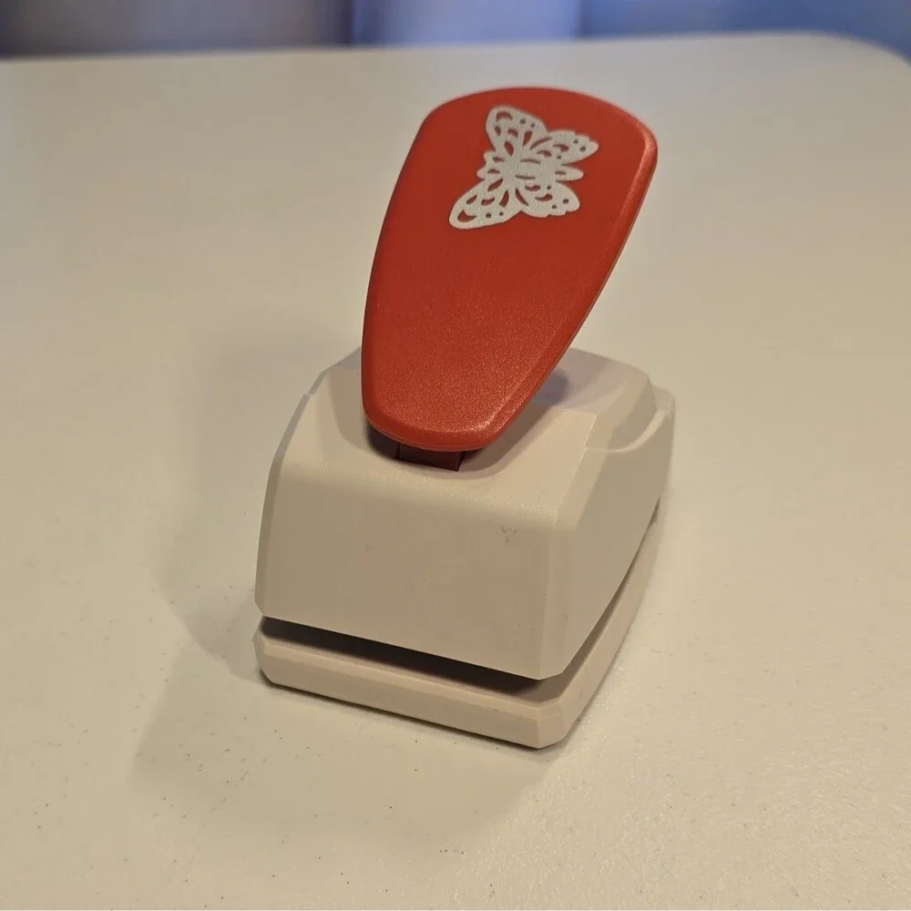 1pc Butterfly Hole Punch, Suitable for Paper Crafts, Scrapbooking